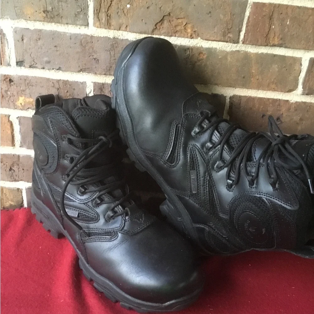 Men's Black Lace-Up Work Boots - Rugged Comfort
